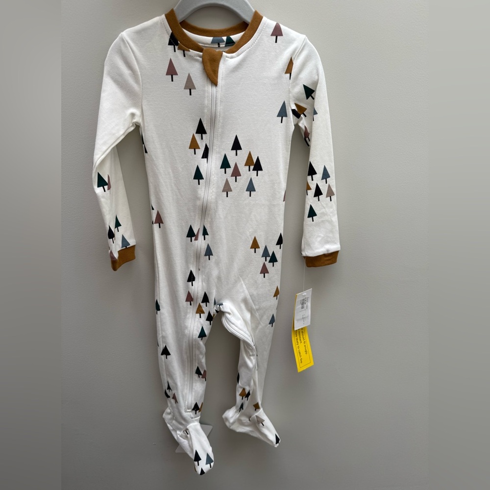 NWT ZippyJamz Footed Onesie 18-24months